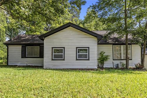 1339 Lyle Ave, East Point, GA, 30344-3529 | Card Image