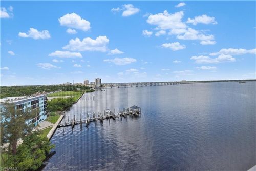 803-2743 1st St, FORT MYERS, FL, 33916-1869 | Card Image
