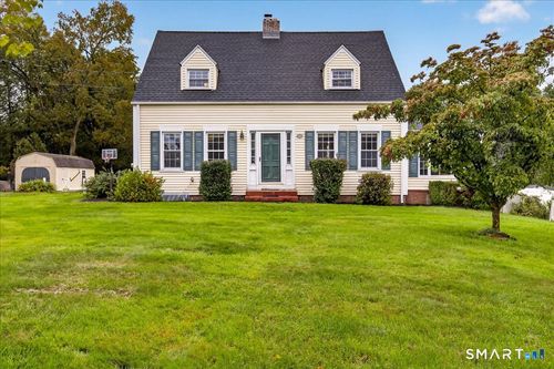 512 Quinnipiac Ave, North Haven, CT, 06473-3302 | Card Image
