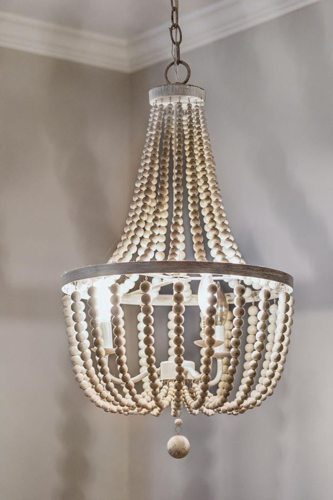 Chandelier over dining area | Image 12