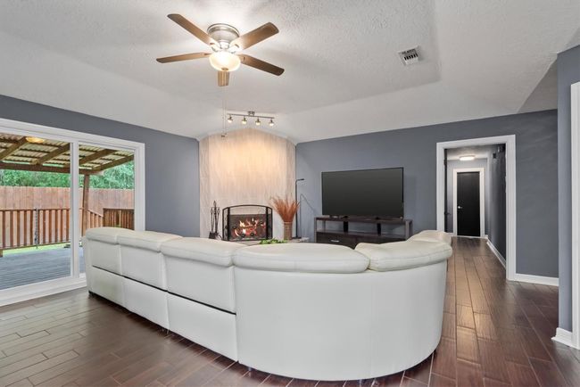 6510 Barrygate Dr, House other with 4 bedrooms, 2 bathrooms and 2 parking in Spring TX | Image 12