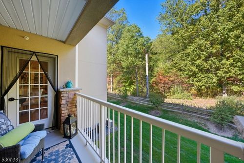 208 Fischer Ct, Rockaway, NJ, 07866-5861 | Card Image