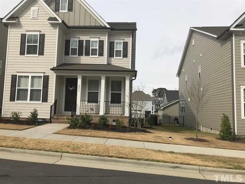 2921 Farmhouse Dr, Apex, NC, 27502-7060 | Card Image