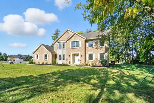 6828 Richard Dr, Fairfield, OH, 45014 | Card Image