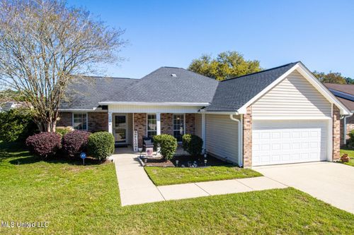 1574 Rachel Dr, Biloxi, MS, 39532-2206 | Card Image