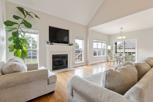 3992 Kristen St, Spring Hill, TN, 37174-5156 | Card Image
