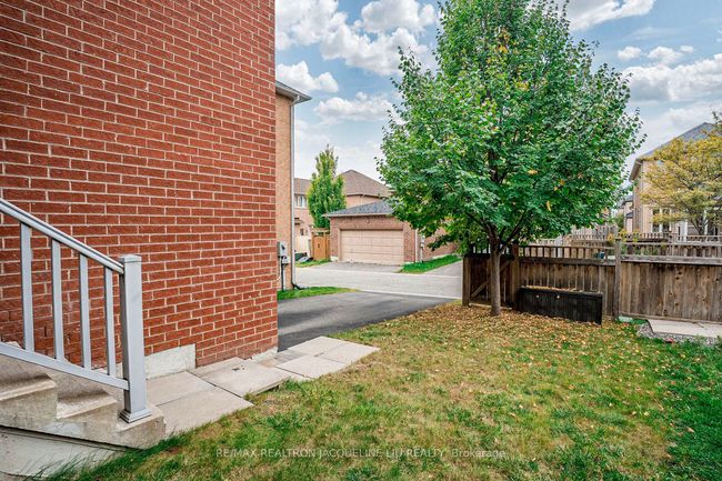 14 Balsam St, House other with 3 bedrooms, 4 bathrooms and 1 parking in Markham ON | Image 33