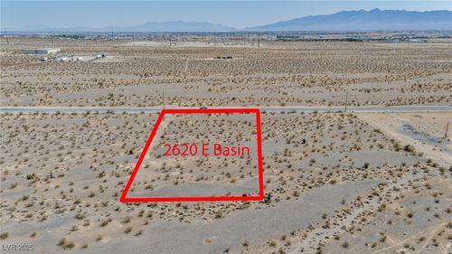 2620 E Basin Ave, Pahrump, NV, 89060-4715 | Card Image