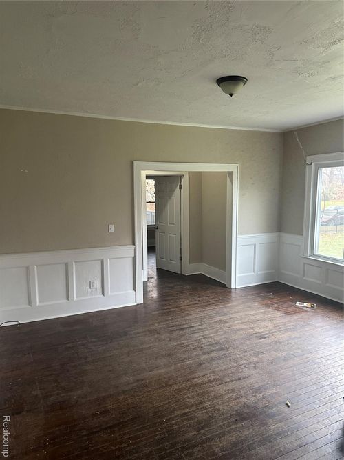 7512 Dunedin St, Detroit, MI, 48206-2622 | Card Image