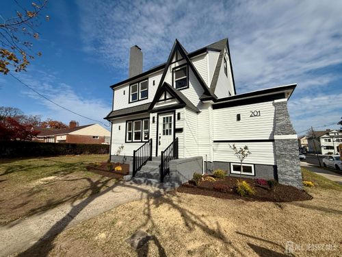 201 Fulton St, New Brunswick, NJ, 08901-3428 | Card Image