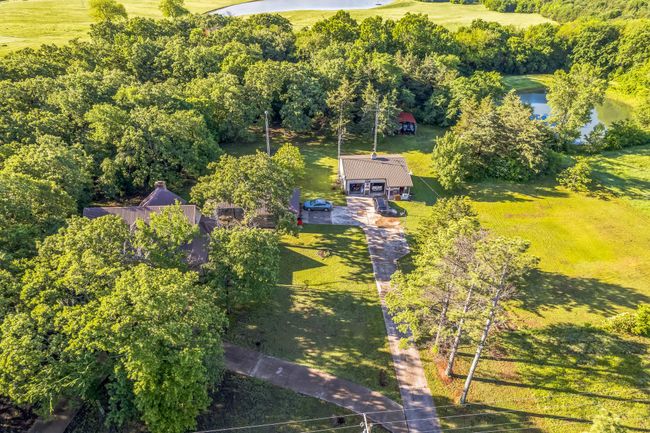 906 County Road 2770, House other with 3 bedrooms, 3 bathrooms and null parking in Honey Grove TX | Image 29