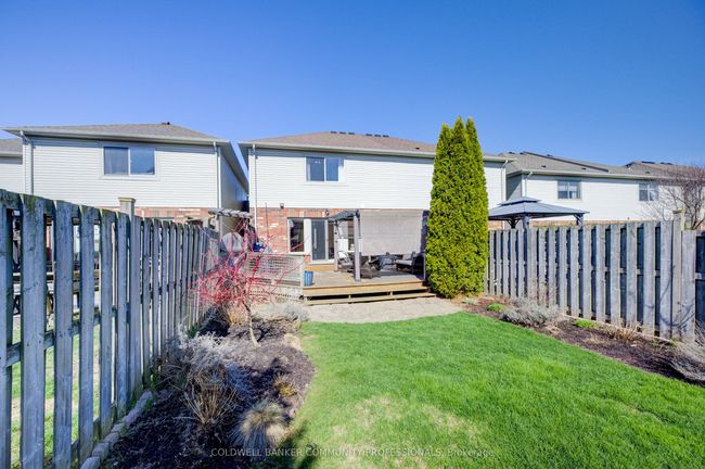 12 Gage St, House attached with 3 bedrooms, 2 bathrooms and 1 parking in Grimsby ON | Image 40