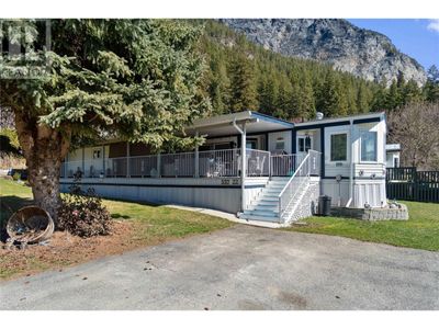 22 - 537 Begbie Rd, House other with 2 bedrooms, 3 bathrooms and null parking in Tappen BC | Image 1