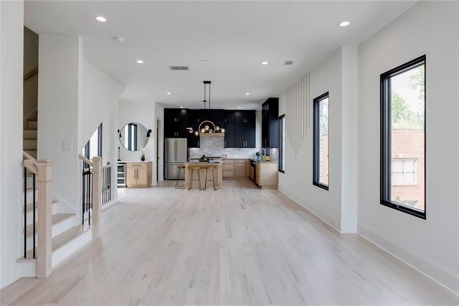 1962 8 Th St, Townhouse with 3 bedrooms, 4 bathrooms and null parking in Chamblee GA | Image 18