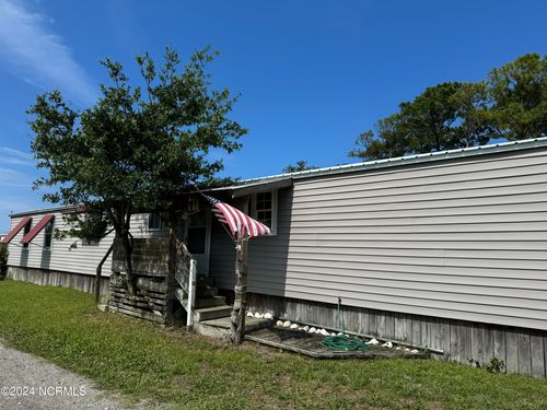 139 Virgie Mae Lane, Harkers Island, NC, 28531 | Card Image