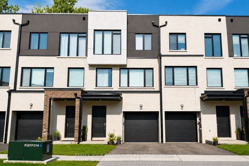 39 Persica St, Richmond Hill, ON, L4E1L3 | Card Image