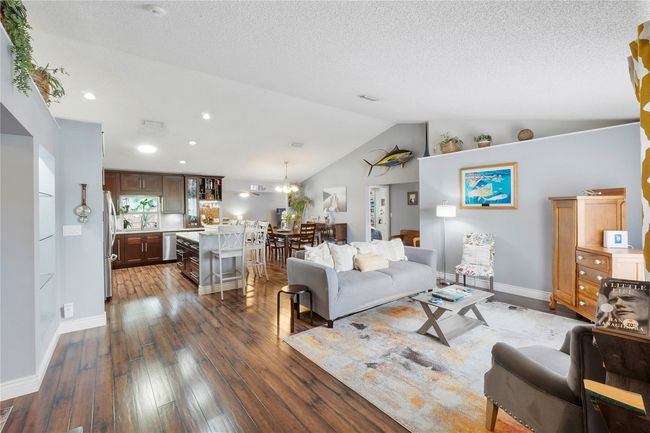 4094 Nw 1 St Pl, House other with 3 bedrooms, 2 bathrooms and null parking in Deerfield Beach FL | Image 4