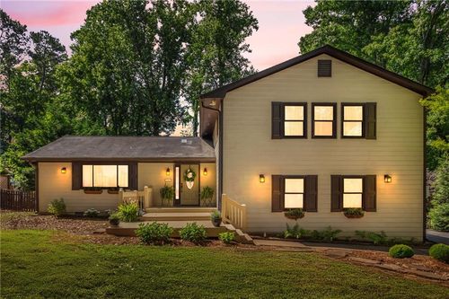 2262 Stag Run, Suwanee, GA, 30024-4308 | Card Image