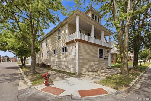 2601 Belmont Street, Hamtramck, MI, 48212 | Card Image