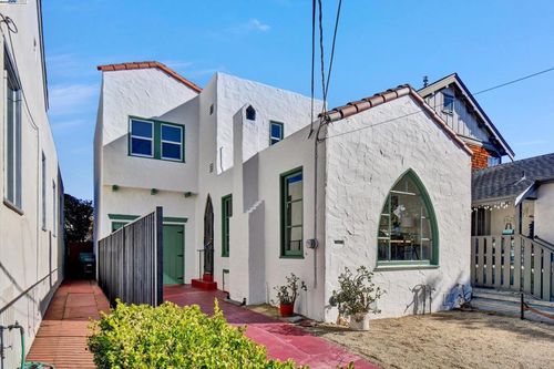 721 Pomona Ave, Albany, CA, 94706-1813 | Card Image