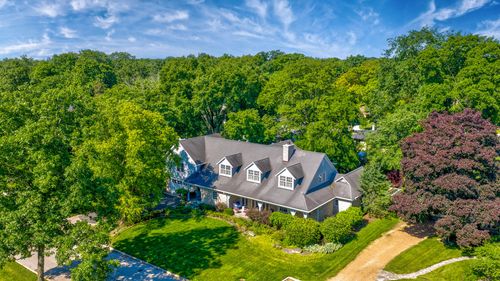 644 Beaver Rd, Glenview, IL, 60025-3428 | Card Image
