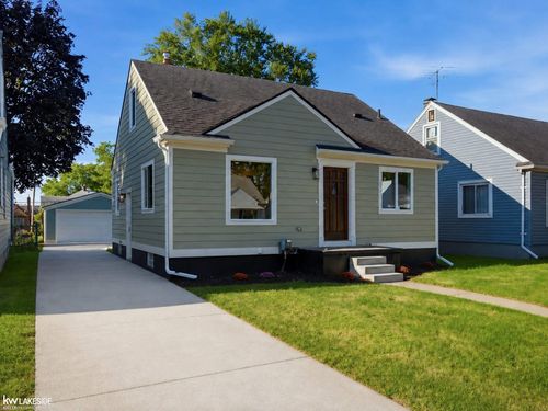 17800` Wexford Street, Roseville, MI, 48066 | Card Image