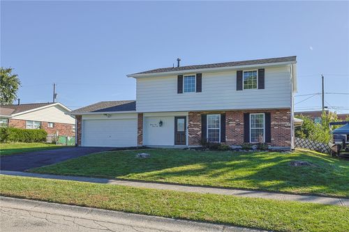 7146 Chadbourne Drive, Huber Heights, OH, 45424 | Card Image