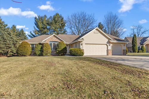 W157S7848 Quietwood Drive, Muskego, WI, 53150 | Card Image