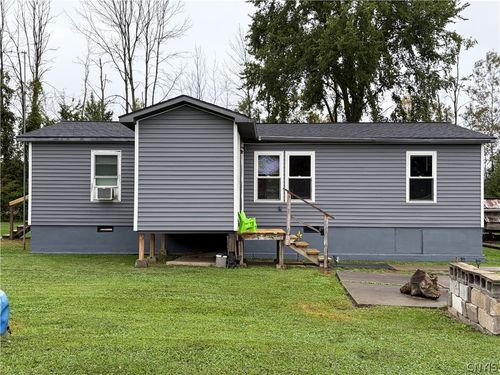 8889 Old State Route 13, Canastota, NY, 13032-5427 | Card Image