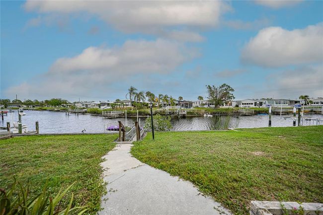 106 Lazy River Road, House other with 2 bedrooms, 2 bathrooms and null parking in NORTH PORT FL | Image 27