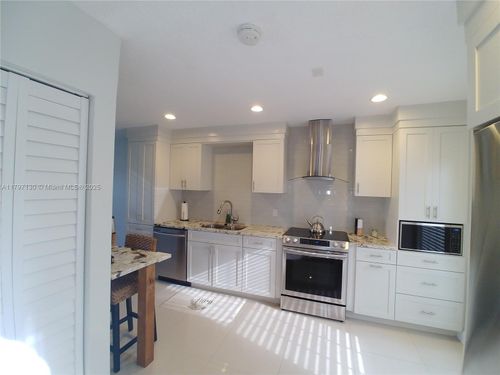 apt-m-9169 Se Riverfront Ter, Jupiter, FL, 33469-3922 | Card Image