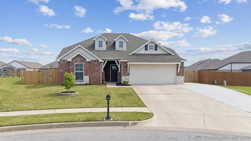 13010 E 124th Ct N, Collinsville, OK, 74021-3874 | Card Image