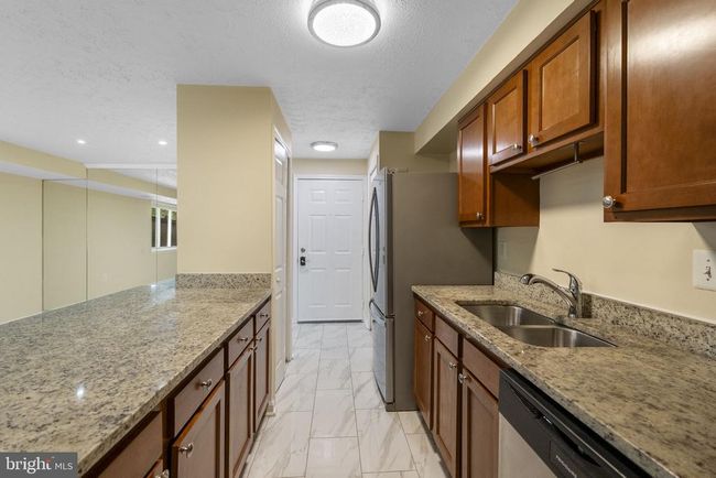 512 - 12407 Hickory Tree Way, Condo with 2 bedrooms, 2 bathrooms and null parking in GERMANTOWN MD | Image 11