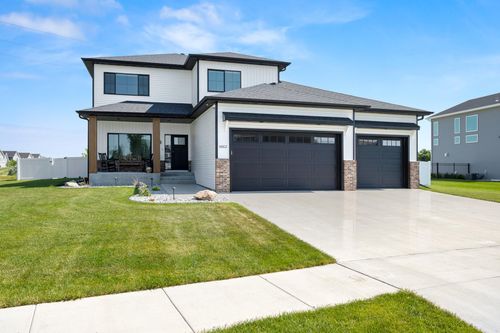 6012 31st St S, Fargo, ND, 58104-6741 | Card Image