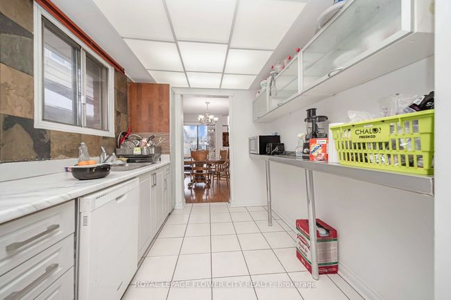 433 Hansen Rd N, House other with 4 bedrooms, 3 bathrooms and 2 parking in Brampton ON | Image 7