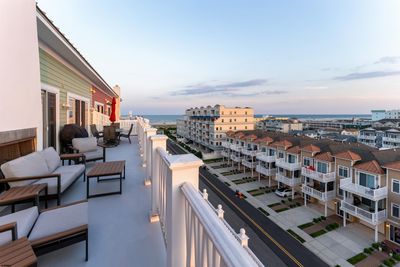 503 - 7701 Atlantic Ave, Condo with 4 bedrooms, 4 bathrooms and null parking in Wildwood Crest NJ | Image 2