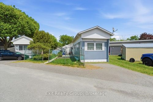 63-63 Whites Rd, Quinte West, ON, K8V5P5 | Card Image