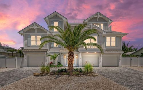 215 83rd St, HOLMES BEACH, FL, 34217-1019 | Card Image