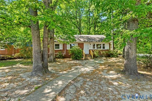 2800 Lauradale Ln, Richmond, VA, 23234-1310 | Card Image