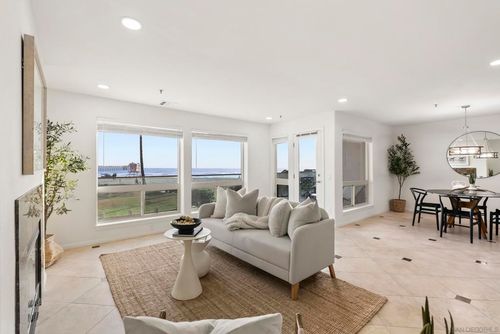 unit-102-714 Seacoast Dr, Imperial Beach, CA, 91932-1867 | Card Image