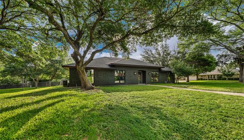 9917 Sandalwood Dr, Woodway, TX, 76712-3139 | Card Image