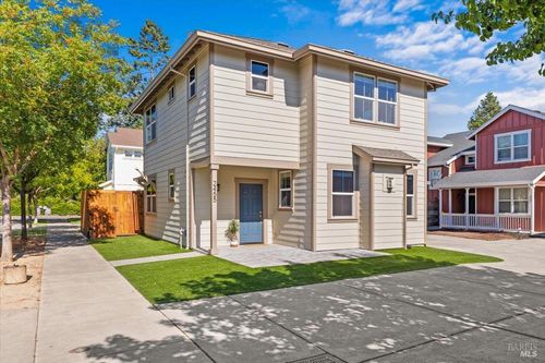 2455 Prairie Ln, Santa Rosa, CA, 95403-7246 | Card Image