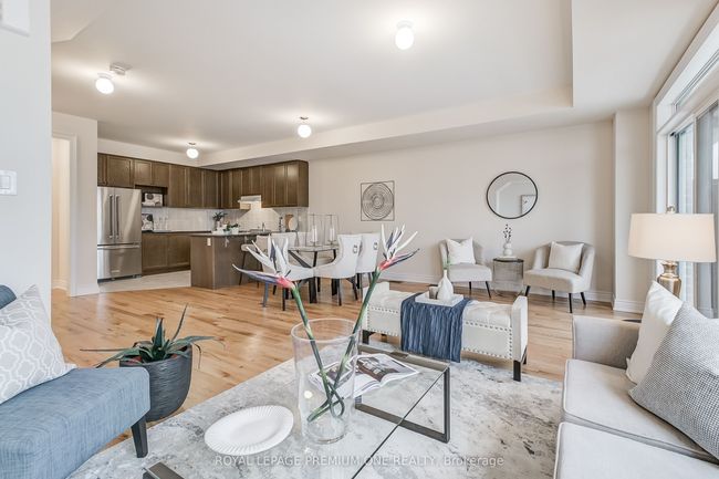 128 Thule St, House attached with 3 bedrooms, 3 bathrooms and 1 parking in Vaughan ON | Image 12