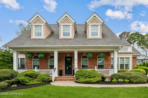 16 Pine St, Toms River, NJ, 08753-6820 | Card Image