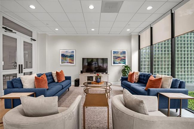 UNIT-1206 - 1111 Bering Dr, Condo with 2 bedrooms, 2 bathrooms and 2 parking in Houston TX | Image 41