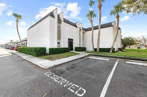 apt-238-711 Russell Ln, BRANDON, FL, 33510-4206 | Card Image