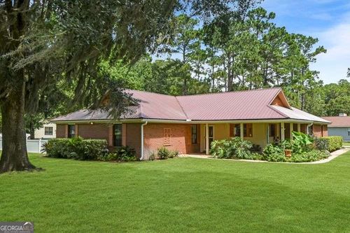 97 Mackay Cir, Brunswick, GA, 31525-4524 | Card Image