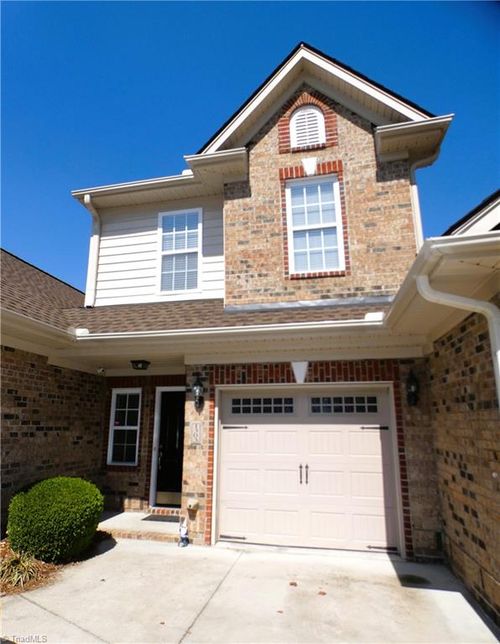 1303 Southlake Ct, Lexington, NC, 27295-9831 | Card Image