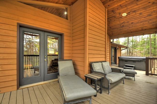 48 Logan Dr, Home with 3 bedrooms, 3 bathrooms and null parking in Mineral Bluff GA | Image 41