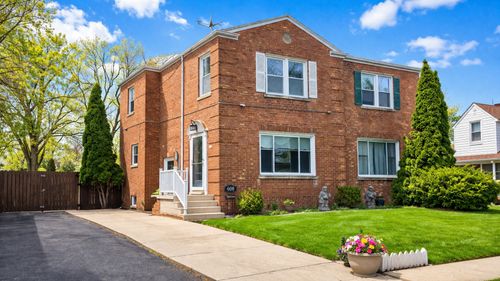 608 Beach Ave, La Grange Park, IL, 60526-5718 | Card Image